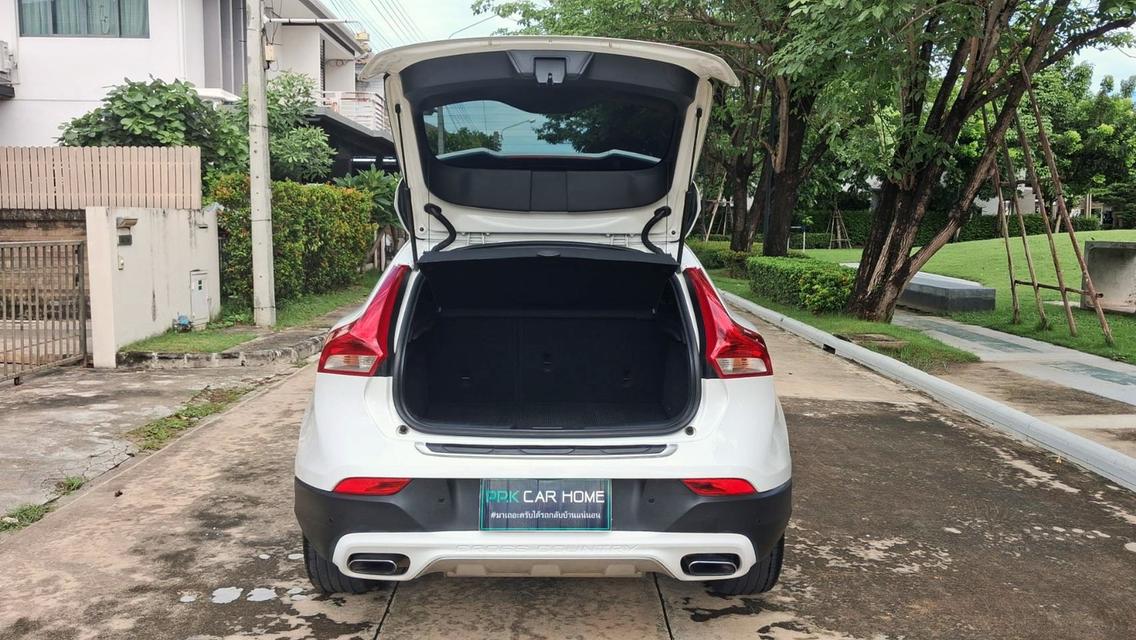 ปี2015 Volvo V40 Cross Country T5 ไมเนอร์ TOP สภาพสวย มือเดียว รูปที่ 8