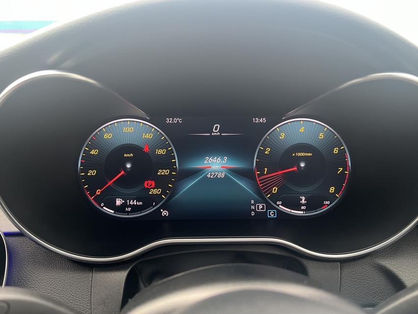 รหัสรถ KPV563 BENZ C200 COUPE AMG 2020/23 11