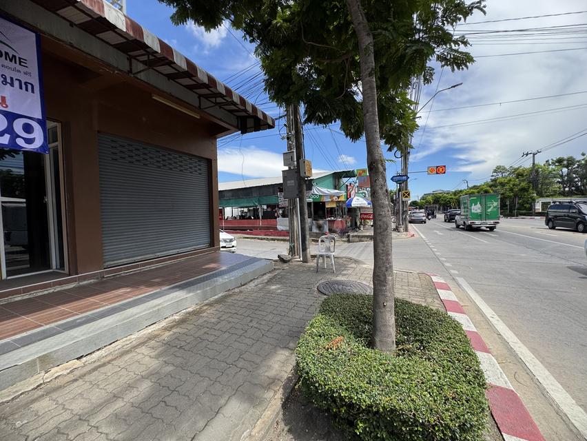 ขายอาคารพาณิชย์ 3 ชั้น หลังมุม ประเวศ สวนหลวง ร.9 (N.644) 17
