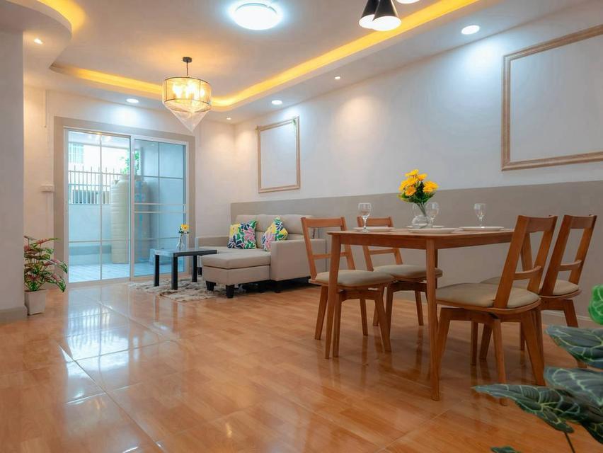หมู่บ้านพฤกษา 30 ถนนบ้านกล้วยไทรน้อย ทาวน์เฮาส์ 2 ชั้น ตกแต่งใหม่พร้อมอยู่ มีระเบียงด้านหน้า 4