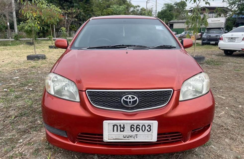 Toyota Vios ปี 2004 สีแดง