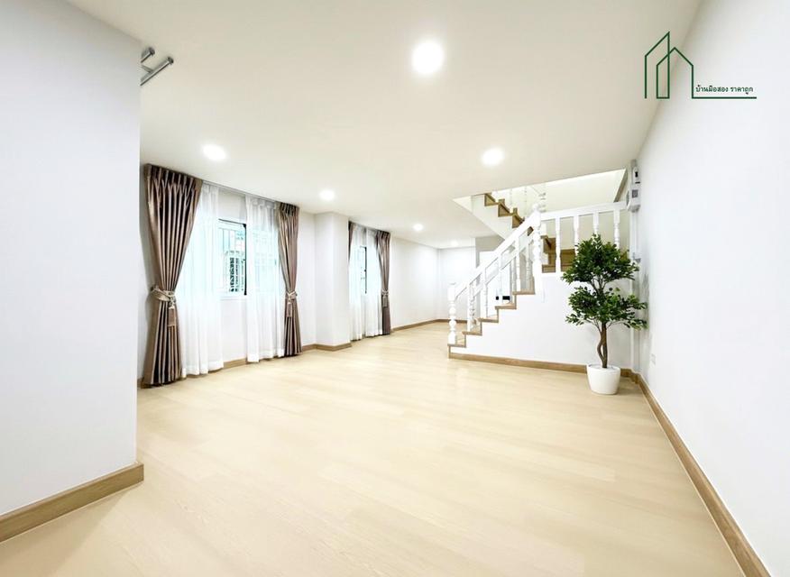 บ้านหลังมุม แต่งสวยพร้อมอยู่ หมู่บ้านคราประยูร ทวีวัฒนา - กาญจนาภิเษก 28  6
