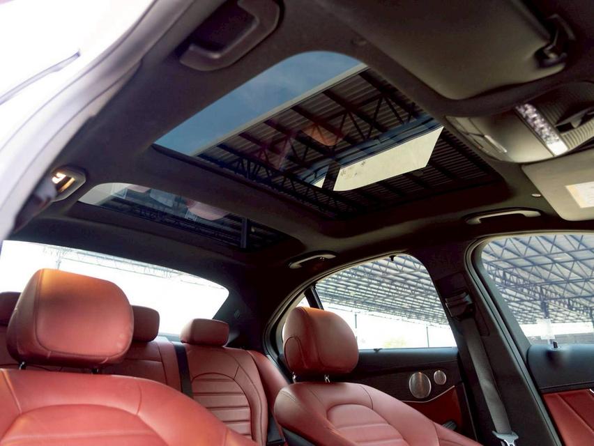 Benz C300e AMG ปีจด 2020 รูปที่ 14