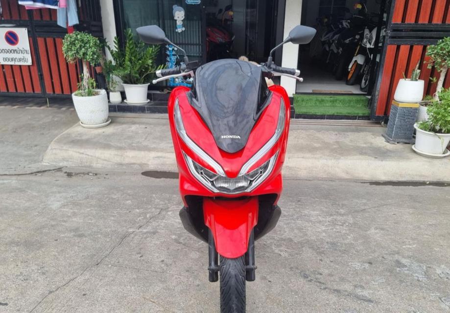 รถเครื่อง Honda PCX150 สีแดง