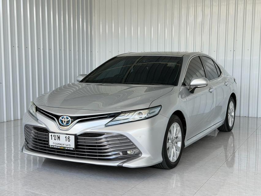 เบนซิน-ไฟฟ้า Toyota Camry 2.5 Hybrid Sunroof ฟรีดาวน์ รูปย่อยที่ 2