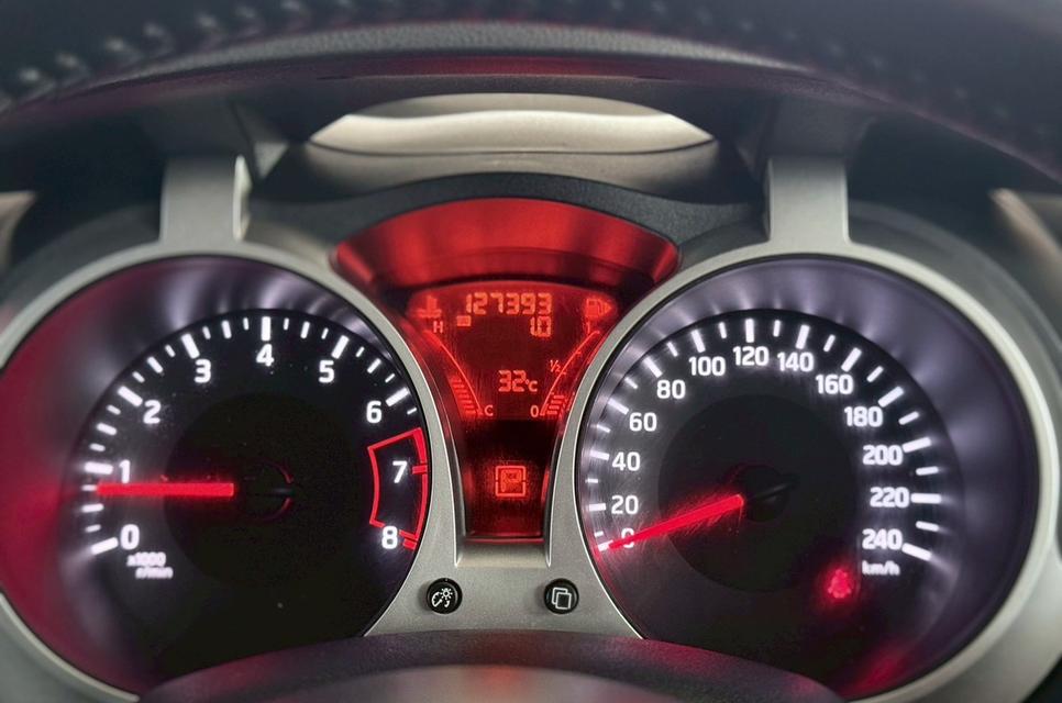 NISSAN JUKE 1.6 E ปี 2015 โฉมปี 10-ปัจจุบัน รูปที่ 13