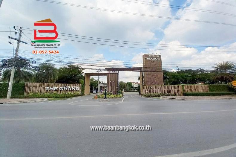 บ้านเดี่ยว หมู่บ้านเดอะแกรนด์ วงแหวน-ประชาอุทิศ เนื้อที่ 62.9 ตรว. ถนนสุขสวัสดิ์ เขตทุ่งครุ 12