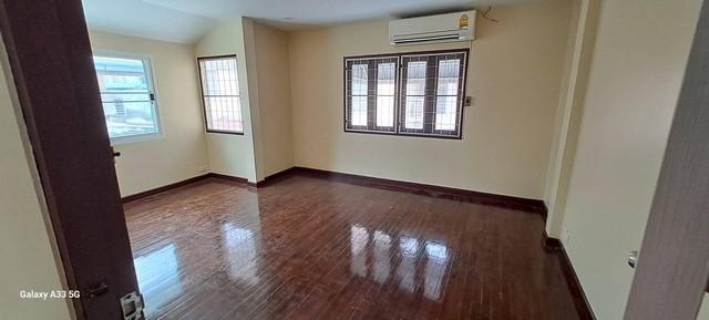ให้เช่าบ้านเดี่ยว 2 ชั้น 40 ตรว. 4 ห้องนอน ซอยรามคำแหง 64 รีโนเวทใหม่ 4