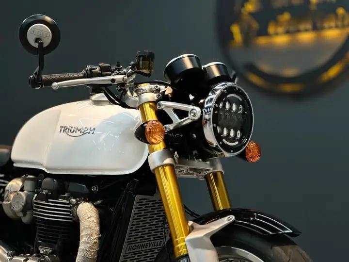 ขายด่วน Triumph Thruxton R 2