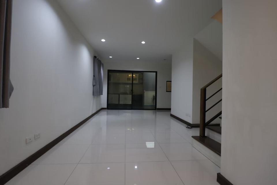 โครงการเนเชอร่า เทรนด์ รัตนาธิเศร์–ราชพฤกษ์ 📍 โครงการ เนเชอร่า เทรนด์ รัตนาธิเศร์–ราชพฤกษ์ จ.นนทบุรี 🏠 ทาวน์โฮม 2 ชั้น หลังมุม 📐 ที่ดิน 30 ตารางวา 13