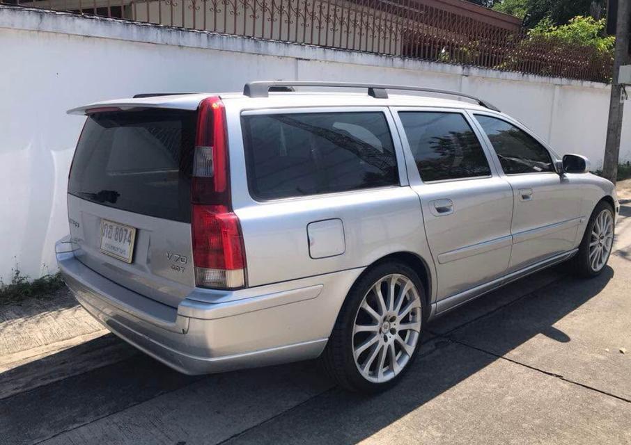 ปล่อยรถ Volvo V70 ปี 2001 4