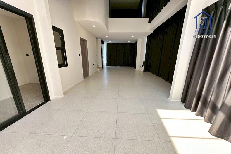 ขายบ้านแฝด 4 ชั้น บริทลอฟท์ Britloft ซอยลาดปลาเค้า 34 ซอยประเสริฐมนูกิจ15  ใกล้BTS มหาวิทยาลัยเกษตรศาสตร์ 5