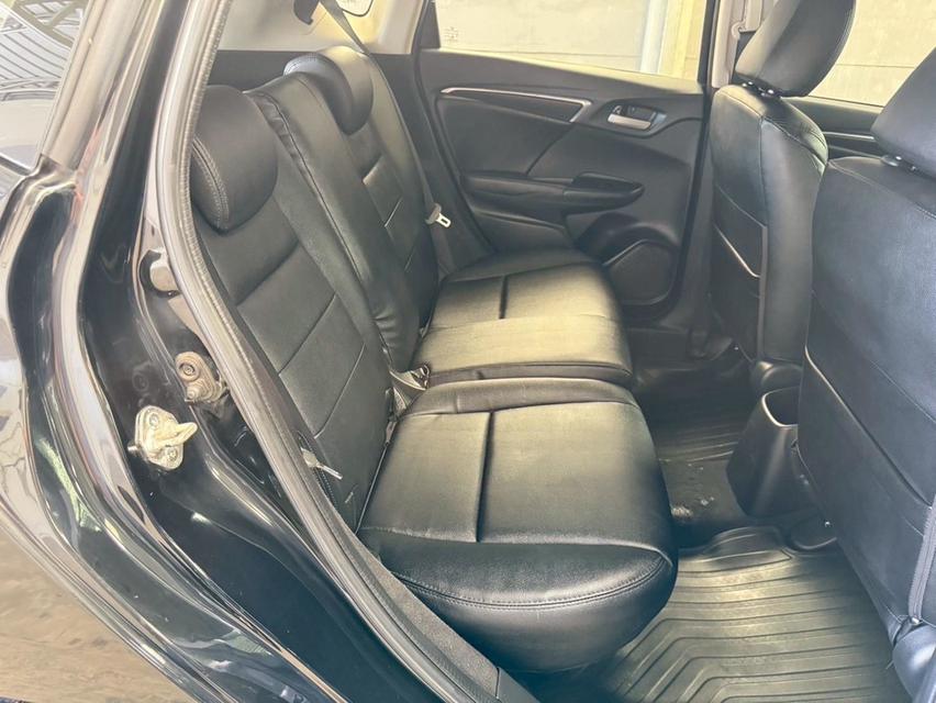 Honda Jazz 1.5S 2018🔥ลดราคา🔥 จากราคาเดิม 368,000 บาท เหลือเพียง 348,000 บาท 10