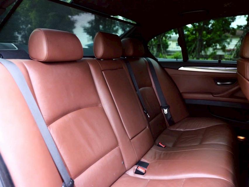 รหัสรถ PR9698 BMW 525d Luxury (F10) ปี2015 14
