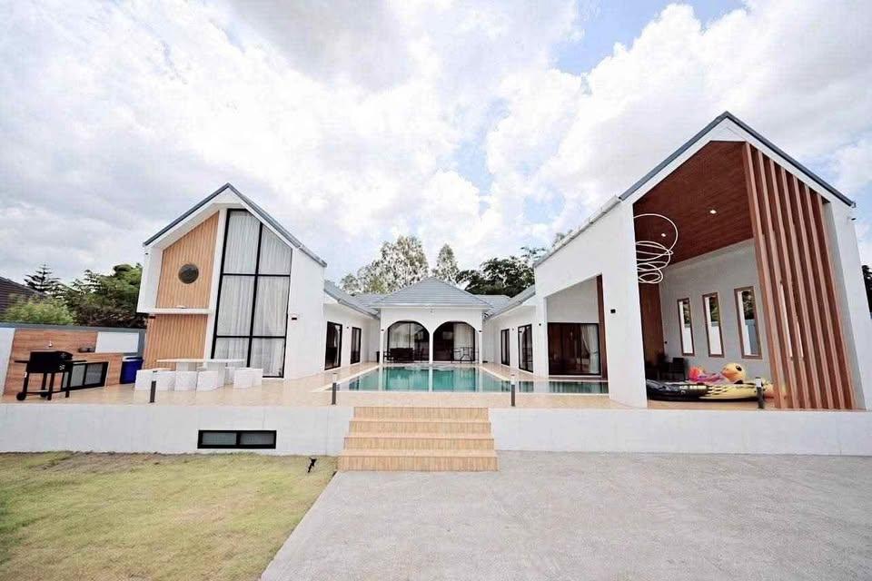 For sale pool villa style Nordic Pattaya 14.5 million 1