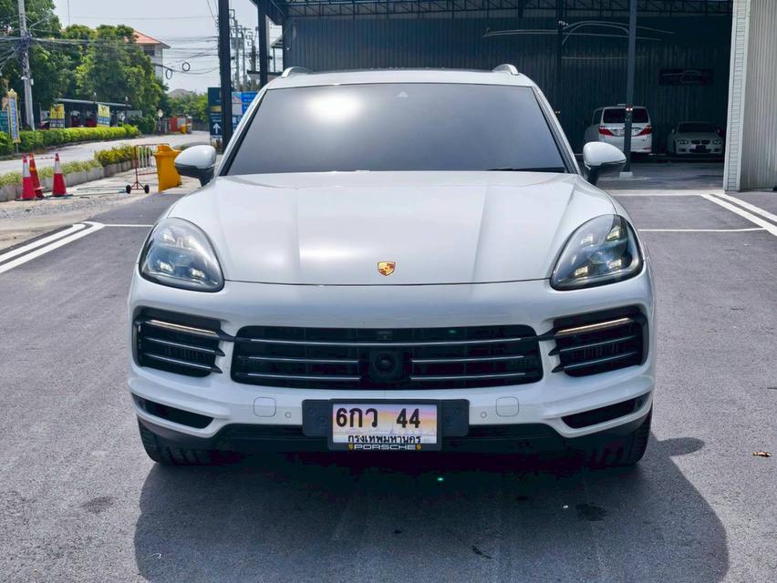 รหัสรถ KPV44 2023 Porsche Cayenne 3.0 E-Hybrid