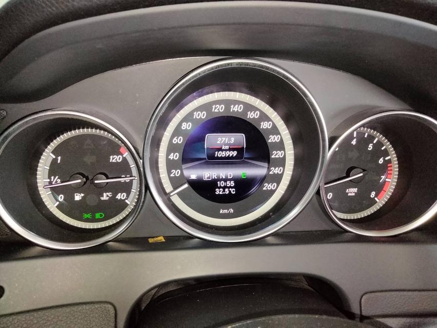 Mercedes-Benz C200 CGI (W204 Facelift) ปี 2013 จดปี 14 รูปที่ 16