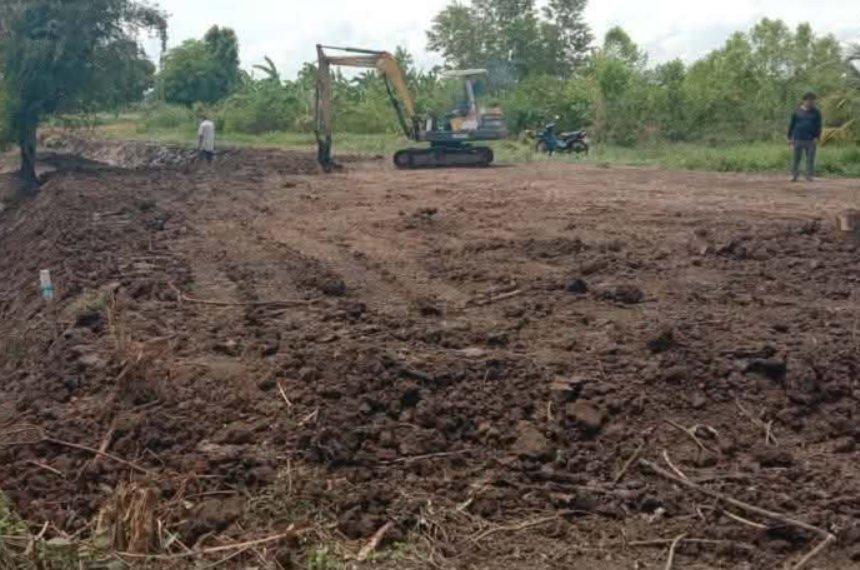 ขายที่ดินบางกระเจ็ดถมแล้ว 176 ตรว. ติดถนนฉช.5033 ใกล้วัดลาดบัวขาว-850เมตร อ.บางคล้า ฉะเชิงเทรา 3