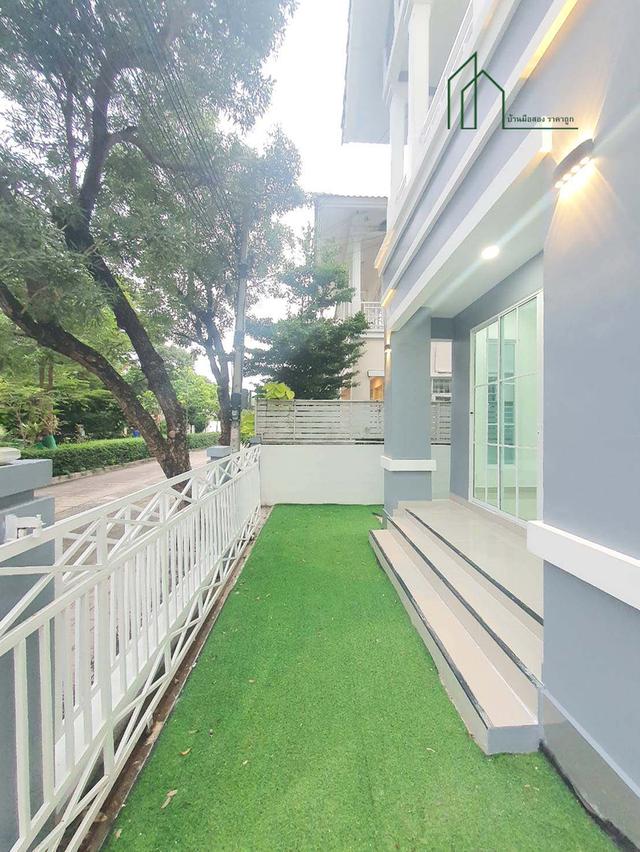 บ้านเดี่ยว 56.8 ตารางวา หมู่บ้านลลิล เดอะยังเอ็กซ์คลูทีฟ 3 ถนนกาญจนาภิเษก 18