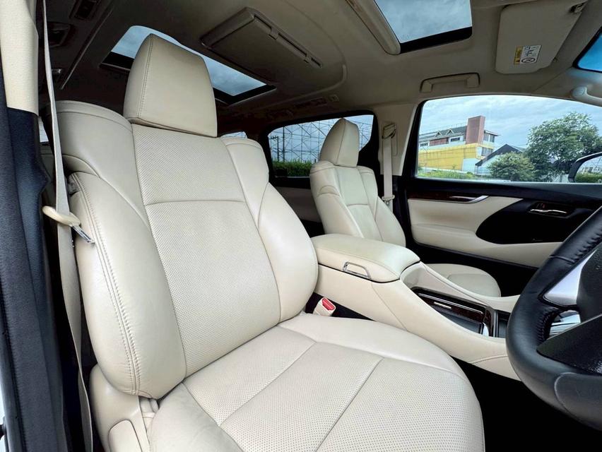 รหัสรถ PEAT8686 🚙🚐TOYOTA ALPHARD​ HYBRID ปี​ 18 8