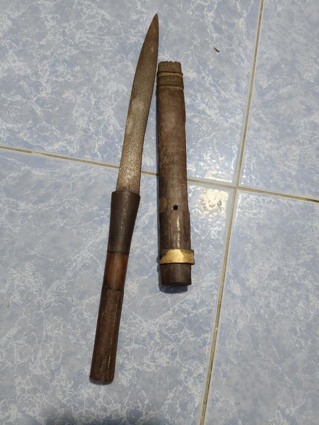 มีดหลวงพ่อรุ่งวัดหนองศรีนวล