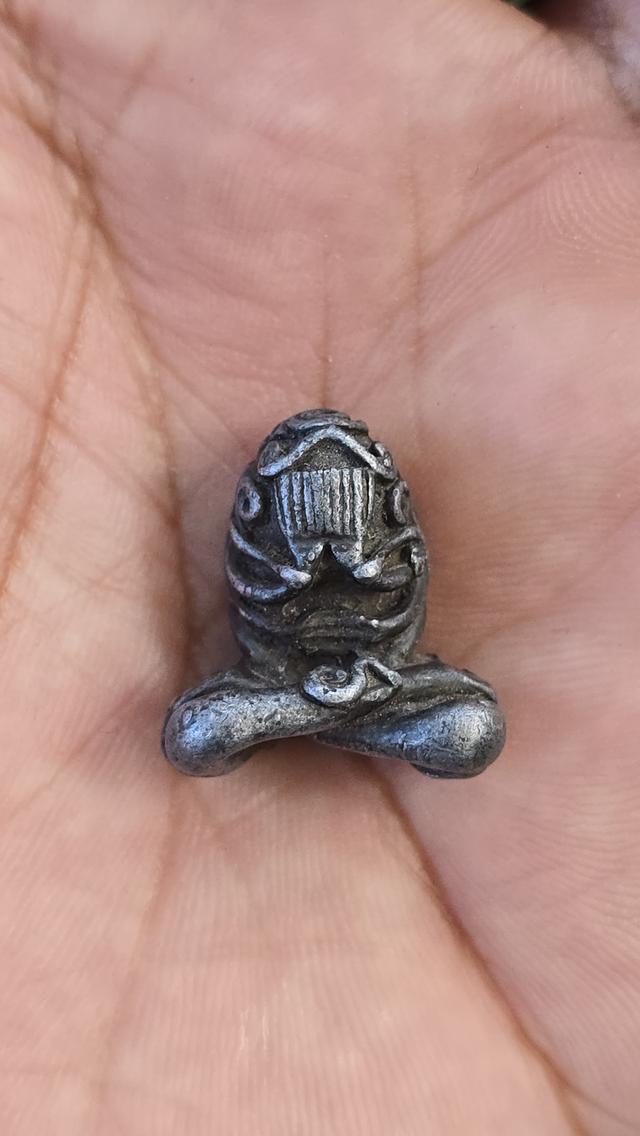 พระปิดตายันต์ยุ่ง เนื้อตะกั่ว  8