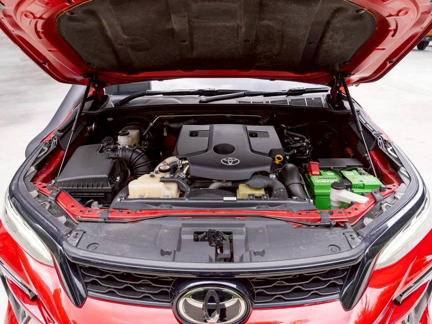 Toyota Fortuner 2.4Legender 4wd ปี22 19