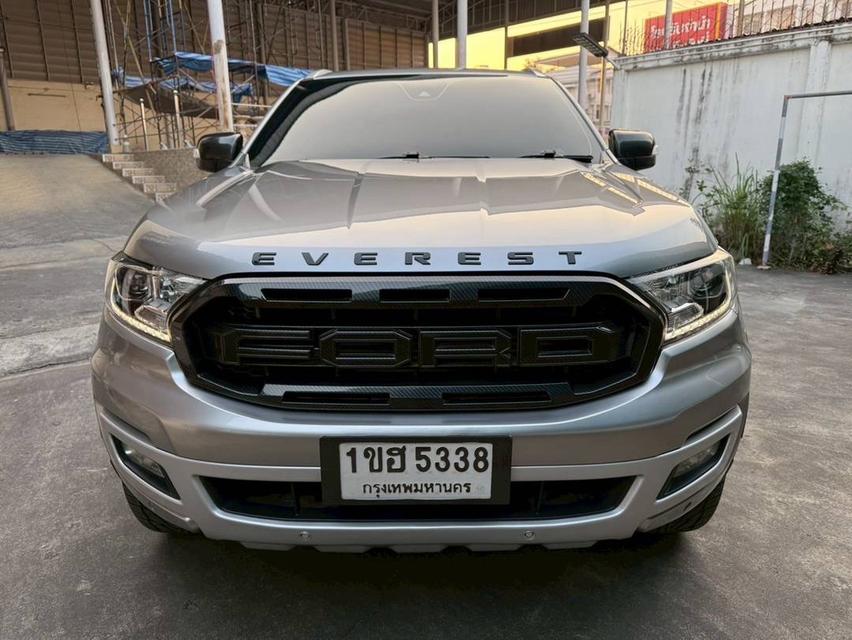 FORD EVEREST 2.0 TURBO TITANIUM PLUS (รุ่นท็อป)