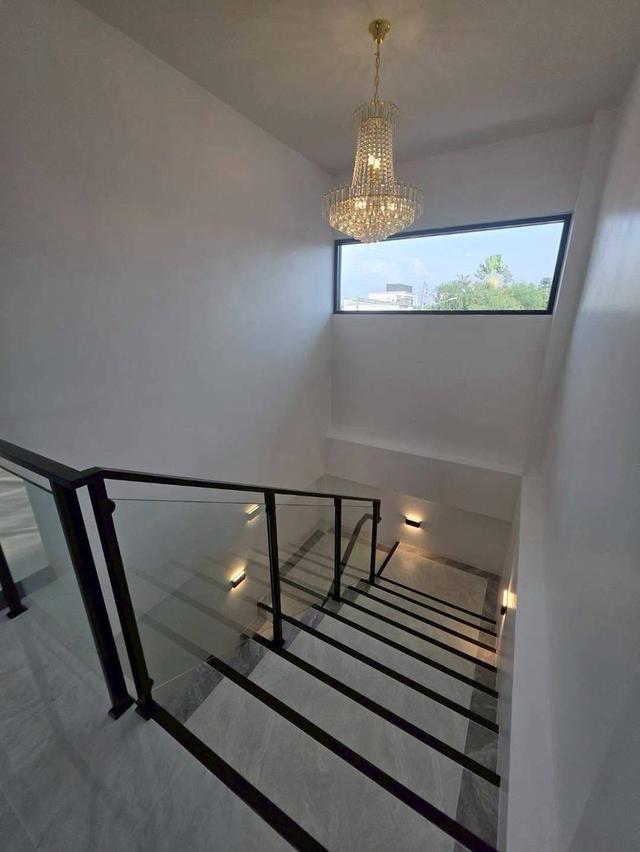 บ้านเช่าในพัทยาราคา 150,000 บาทต่อเดือน 13