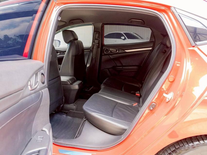 HONDA CIVIC 1.5 Turbo Hatcback ปีจด 2019 12