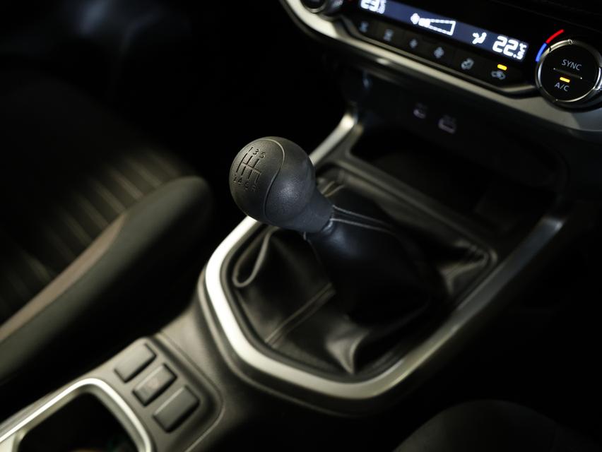2024 Nissan Navara 2.3 Double Cab Calibre E Pickup MT รูปที่ 11