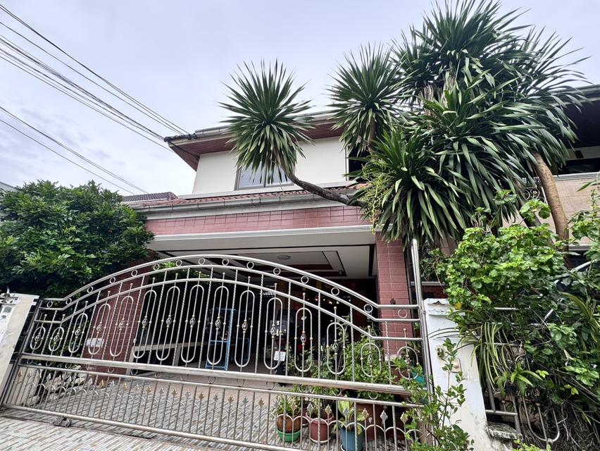 ขายบ้านเดี่ยว 2 ชั้น ในหมู่บ้านรัชดา1 (ซอยลาดพร้าว 80 แยก 24) ใกล้เซ็นทรัลอีสต์วิลล์ (N.1770) 1