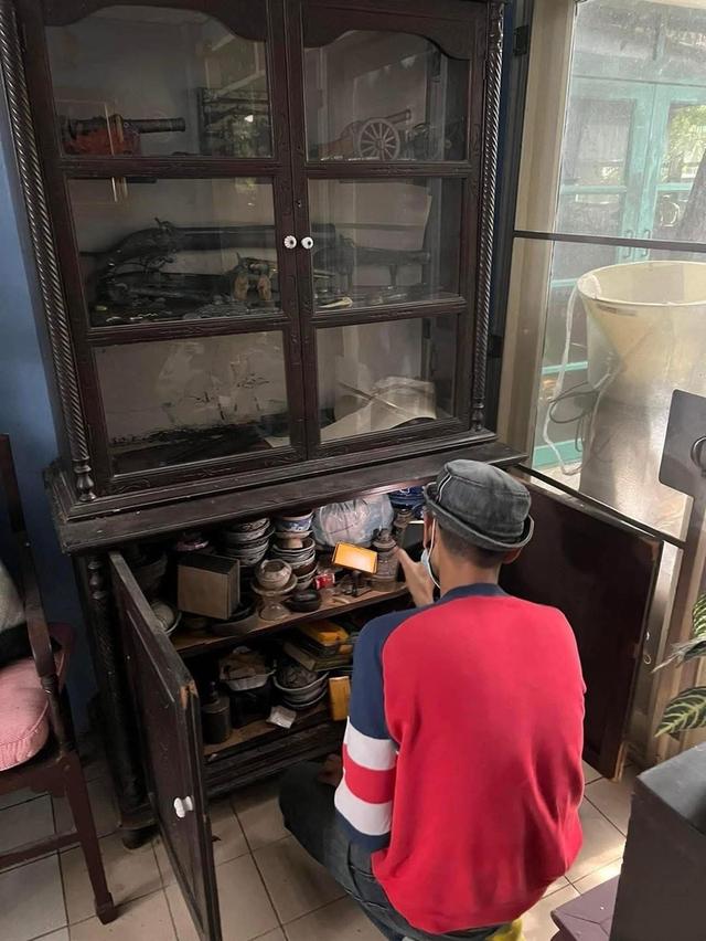รับซื้อเฟอร์นิเจอร์ไม้เก่า