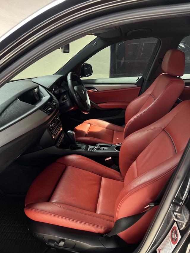 BMW x1 sDrive18i M Sport 9
