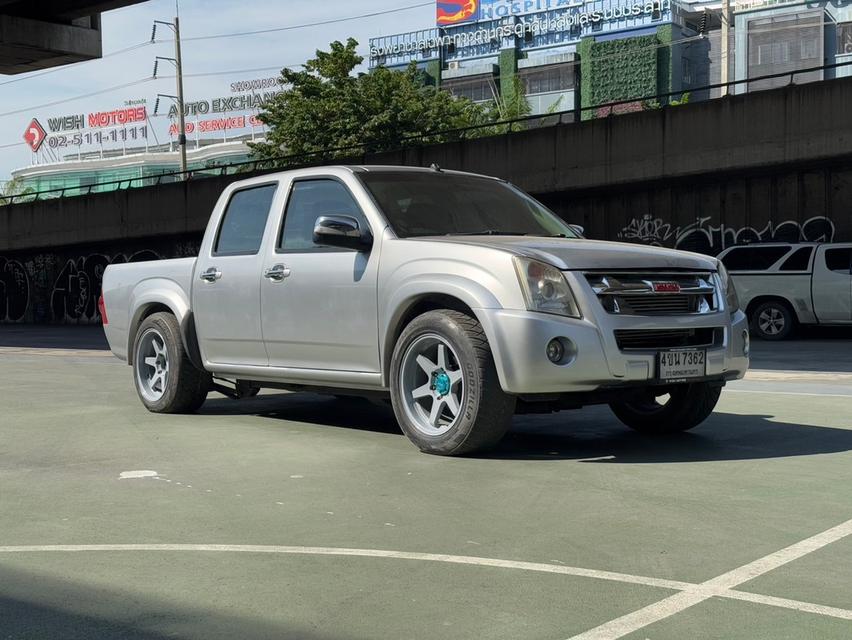 ขายรถ Isuzu D-max 3.0 AT 4 ประตู ปี 2011 สีเทา