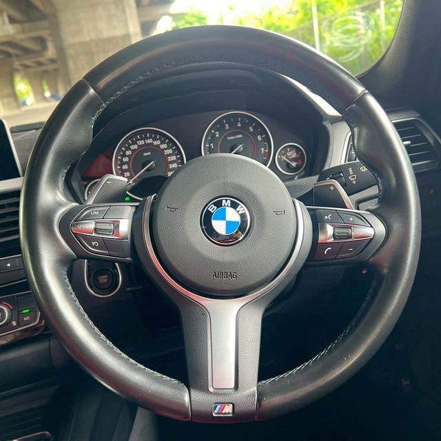 BMW 330e Limousine RHD F30 AT ปี 2017 รถสวยมือเดียว 11