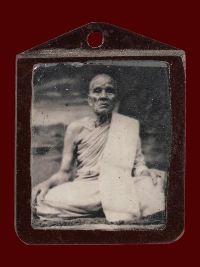 รูปถ่ายหลวงพ่อโม วัดจันทราราม จ.ชัยนาท