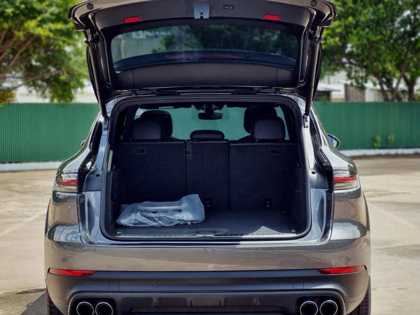 Porsche Cayenne E-Hybrid ปี 2019 ไมล์ 106,xxx km รูปที่ 16