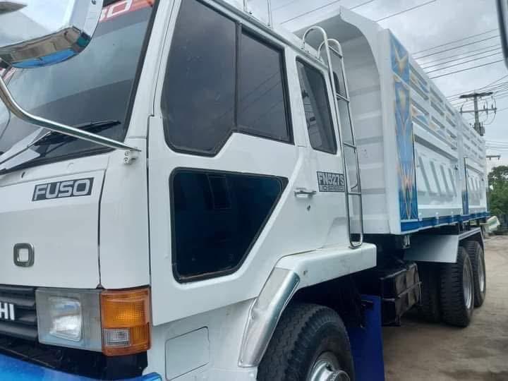 Mitsubishi Fuso ปี 2001