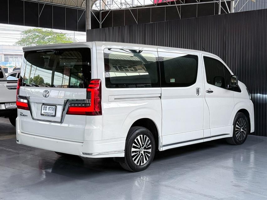 ขาย Toyoya Majesty 2.8Premium ปี19 6