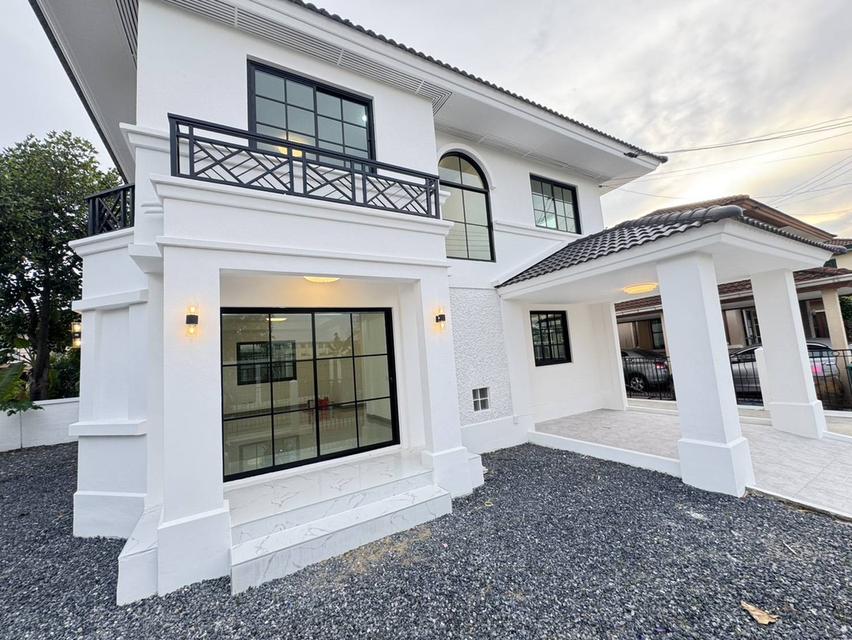 หมู่บ้านมัณฑนา2 ศรีนครินทร์ ซอยศรีด่าน22 2