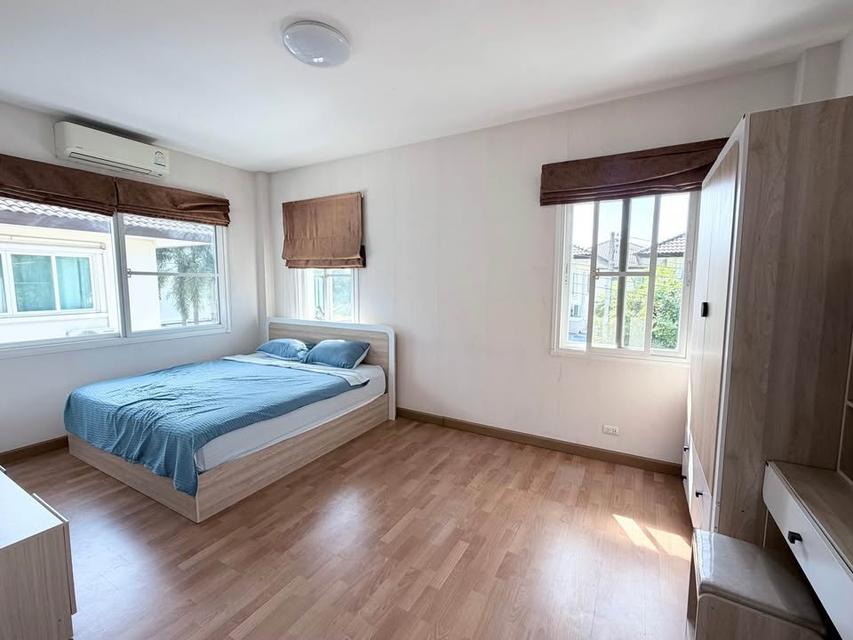 🏡 บ้านเดี่ยวสองชั้นในโครงการ ใกล้สิ่งอำนวยความสะดวกครบวงจร #สันทราย ราคาเพียง 35,000 บาท/เดือน✨ 清迈双层独栋别墅出租 家具齐全 4 卧室 3 卫生间 租金 35,000 泰铢/月(含物业费)✨ 14