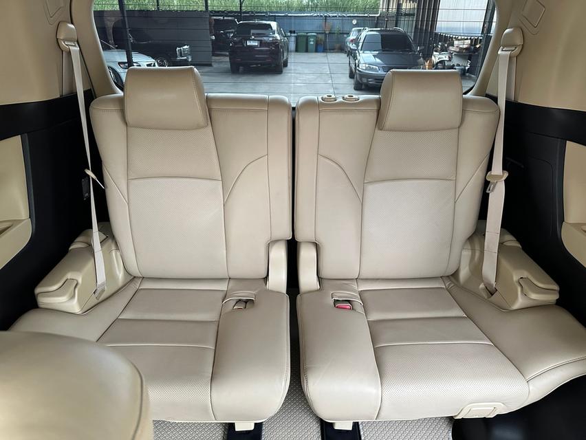 ขาย Toyota Alphard 2.5SC ปี17 13