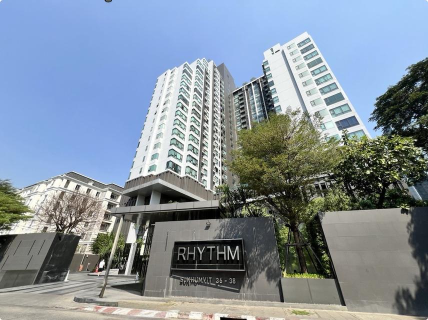 Condo Rhythm Sukhumvit 36-38 | 33.11 ตร.ม.| ชั้น 7 | วิวสระน้ำ - ใกล้ BTS ทองหล่อ ตกแต่งคบ เฟอร์นิเจอร์ครบ พร้อมอยู่ 1