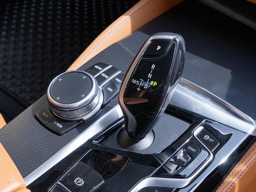 ✨ BMW 530e 2.0 M Sport G30 LCI CKD ปี 2021 จด 2025 รูปที่ 11