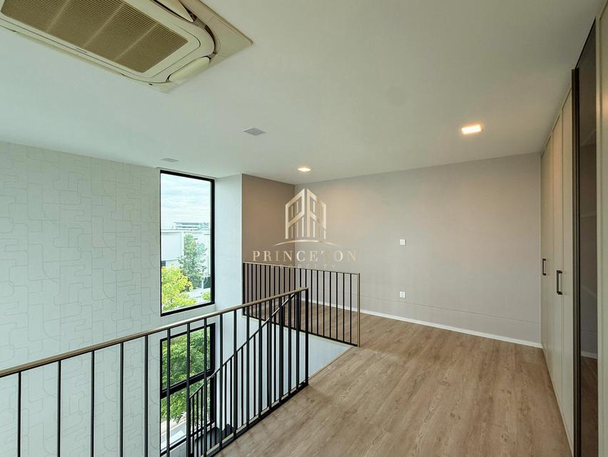 Luxury House For Sale Vive Krungthep Kreetha 15