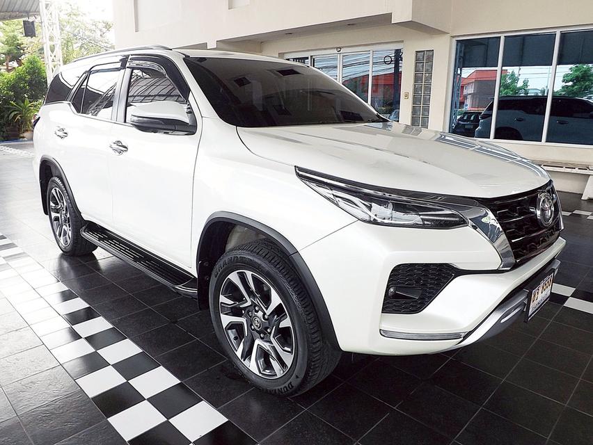 รหัสรถ KCY8558 TOYOTA FORTUNER 2.4V AUTO 4WD ปี 2021