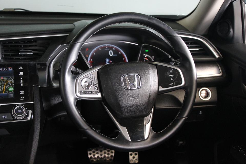 รหัสรถ TKG4350 HONDA CIVIC FC 1.5 TURBO RS ปี 2017 8