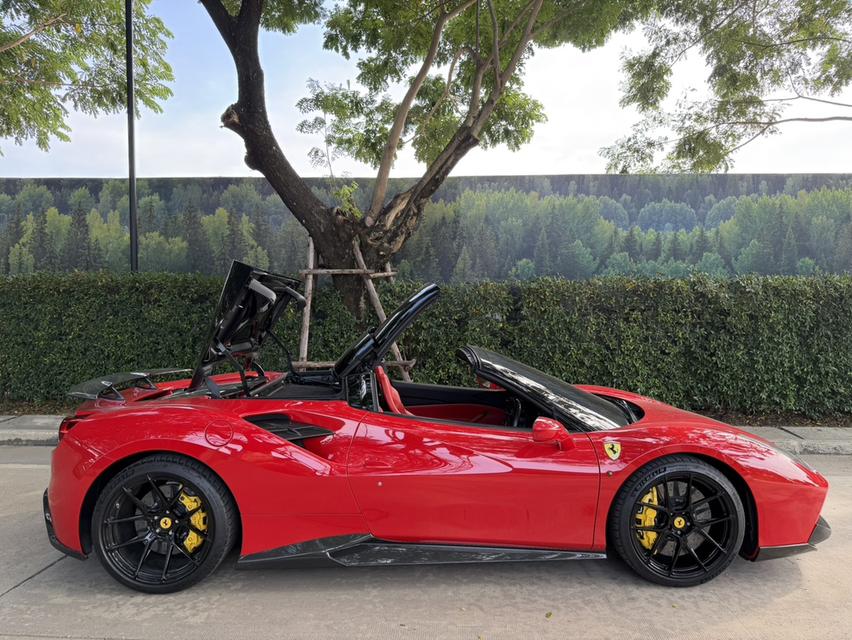 Ferrari 488 SPIDER ปี 2017 20
