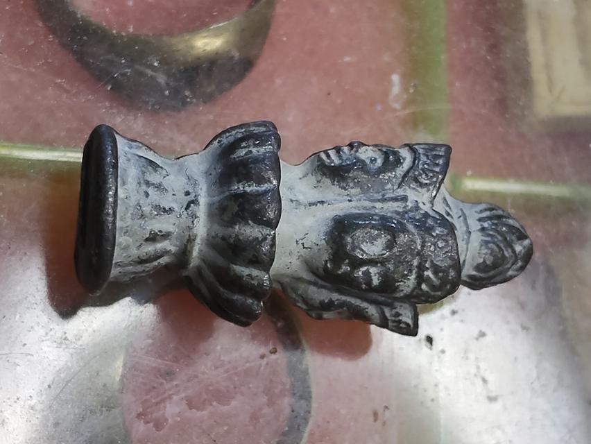 รูปหล่อพระพรหมสี่หน้าชินตะกั่วไม่ทราบที่